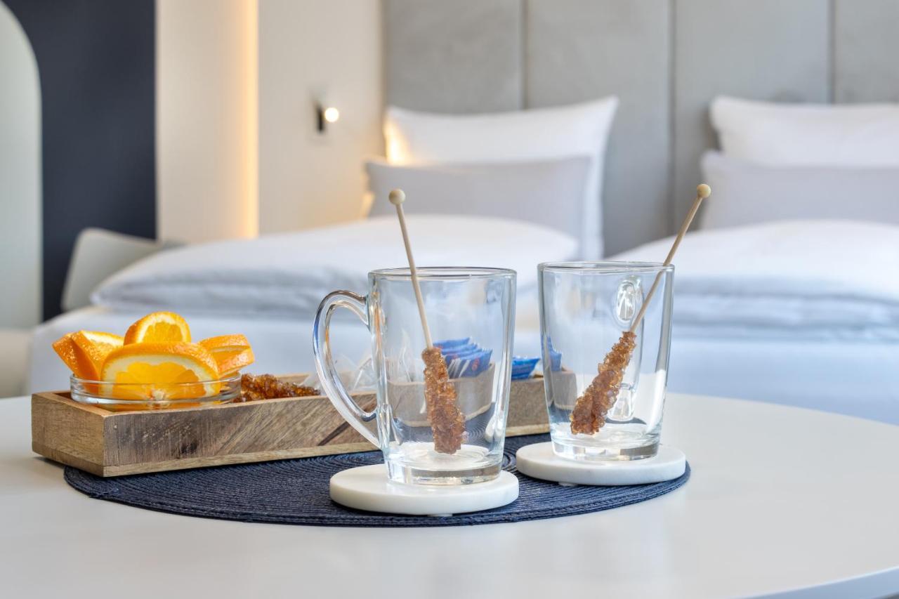 Zzzpace Smart-Hotel Bielefeld Zentrum Eksteriør billede