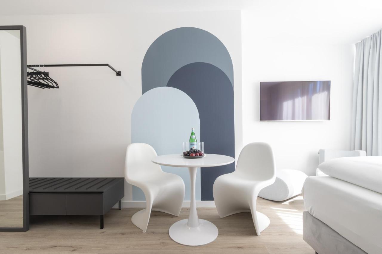 Zzzpace Smart-Hotel Bielefeld Zentrum Eksteriør billede