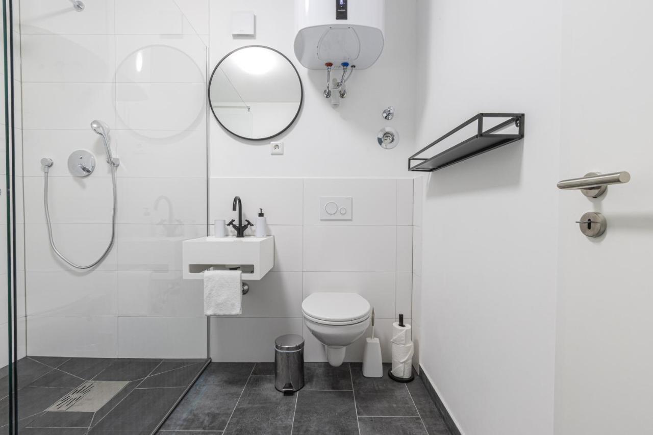 Zzzpace Smart-Hotel Bielefeld Zentrum Eksteriør billede