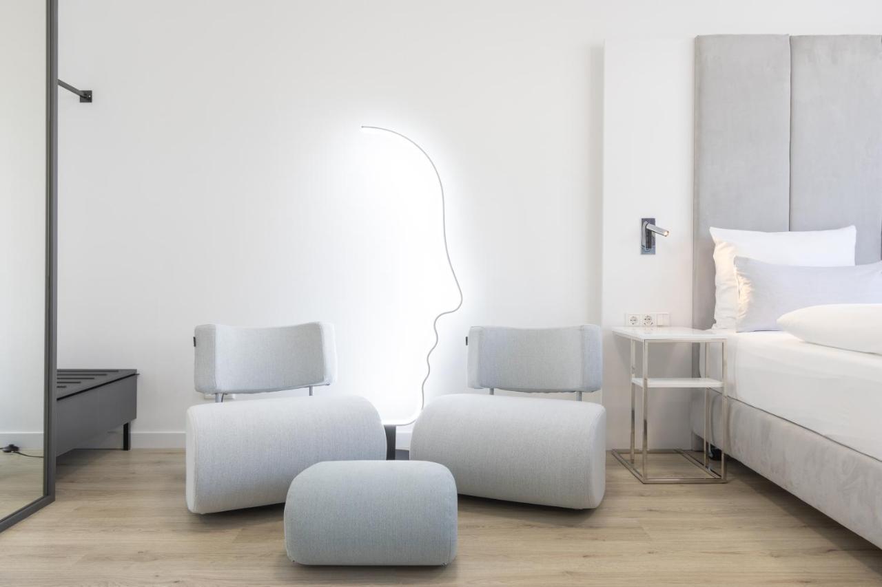 Zzzpace Smart-Hotel Bielefeld Zentrum Eksteriør billede